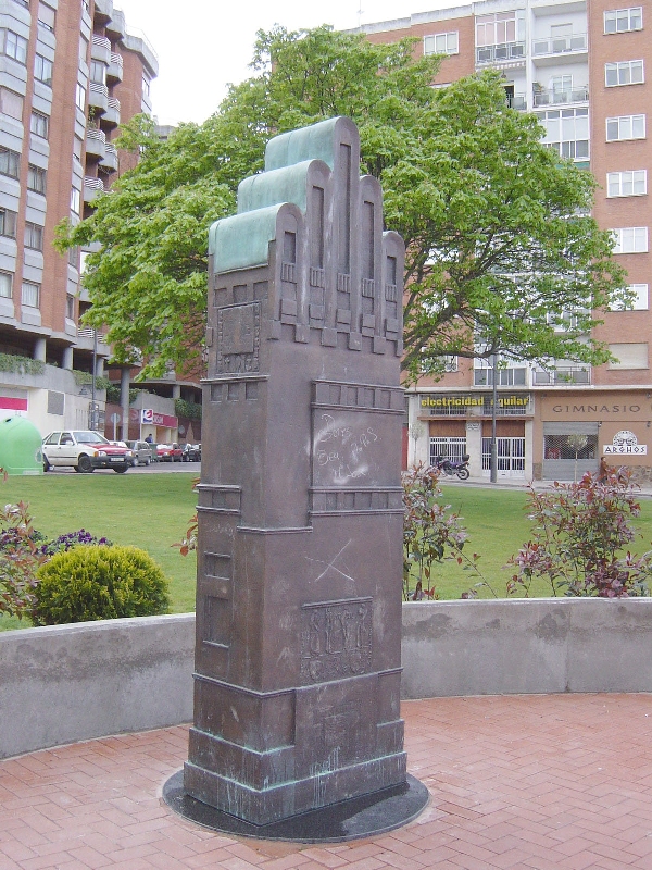 Monumento de la Torre de Damstadt - Foto: Fede